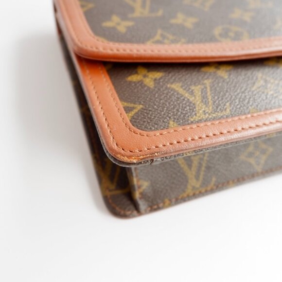 Authentic Preowned Vintage Louis Vuitton Monogram Pochette Dame Clutch - Picture 2 of 16